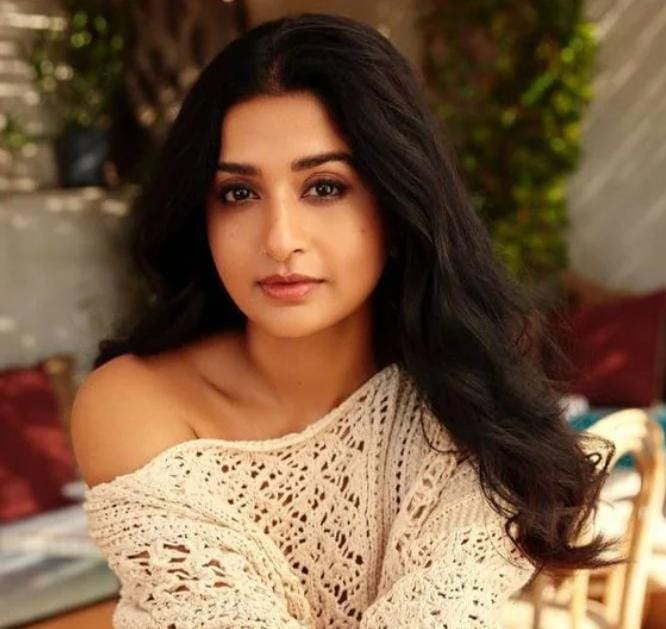 This movie made Meera Jasmin 23 years old using artificial intelligence