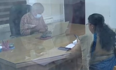 The transferred DMO Rajendran and the transferred DMO Ashadevi came to the same office