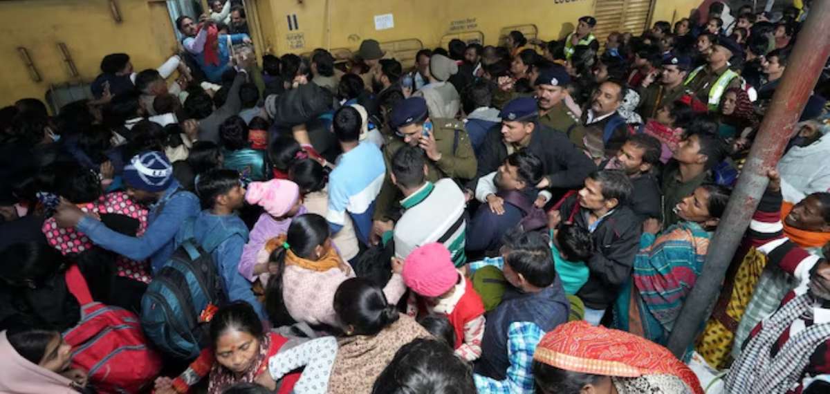 Passengers die in rush hour at New Delhi railway station; Preliminary investigation report out