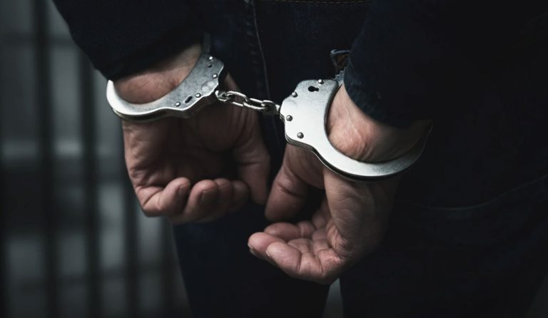 Young man strangles wife, sister, and 18-year-old daughter to death
