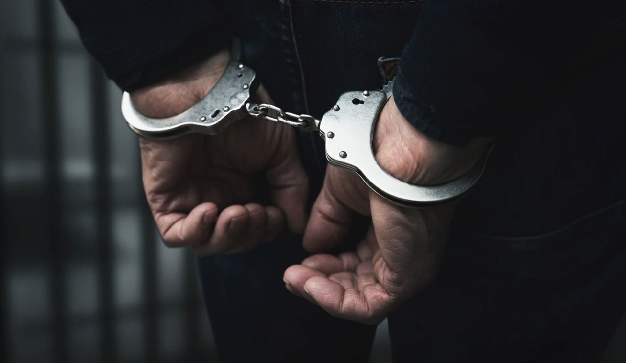 Young man strangles wife, sister, and 18-year-old daughter to death