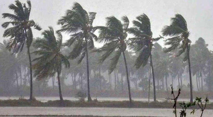 Extensive damage in various districts