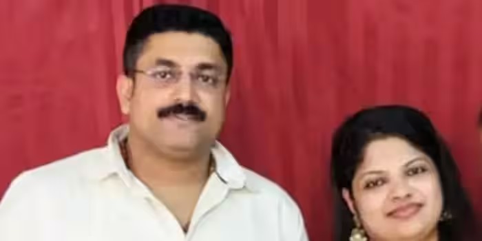 It is concluded that the husband killed the woman and committed suicide.