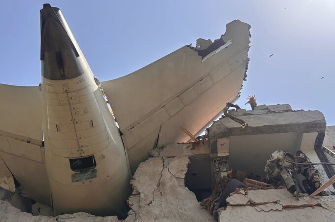 Ahmedabad-plane-crash-3-680x450