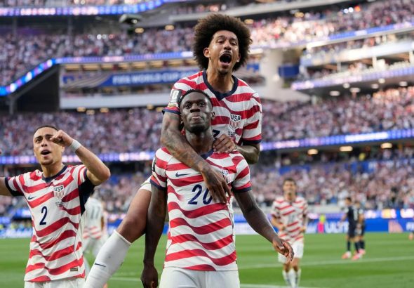 APTOPIX_Paraguay_US_WCup_Soccer_77135